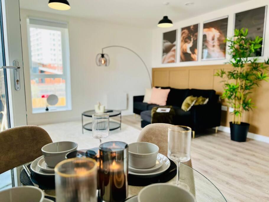 Hessian Lounge -Wyndale- Central 2Br W/Parking Birmingham Eksteriør billede