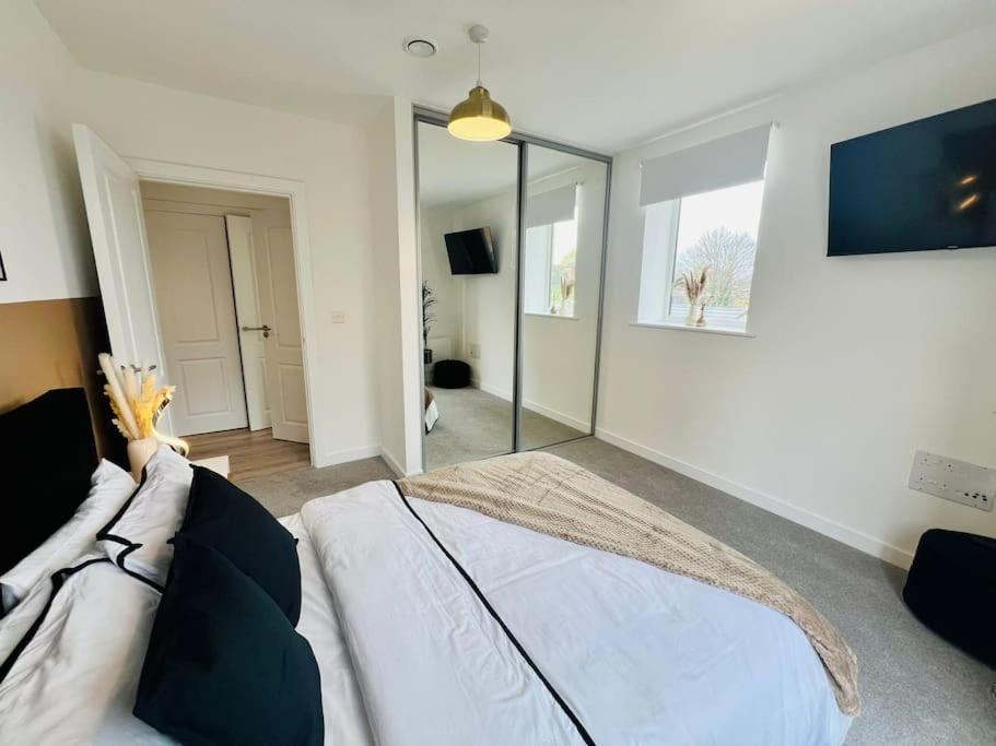 Hessian Lounge -Wyndale- Central 2Br W/Parking Birmingham Eksteriør billede